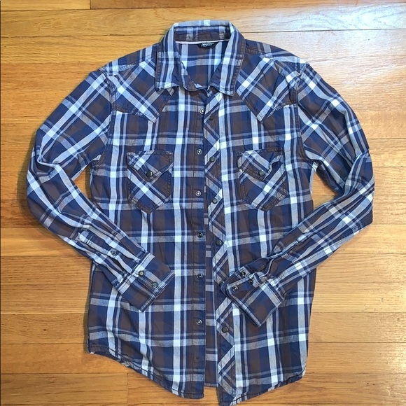 Arizona Jean Company Other - Flannel button down